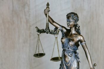 Legalność recept online – co&nbsp;mówią aktualne przepisy w&nbsp;Polsce